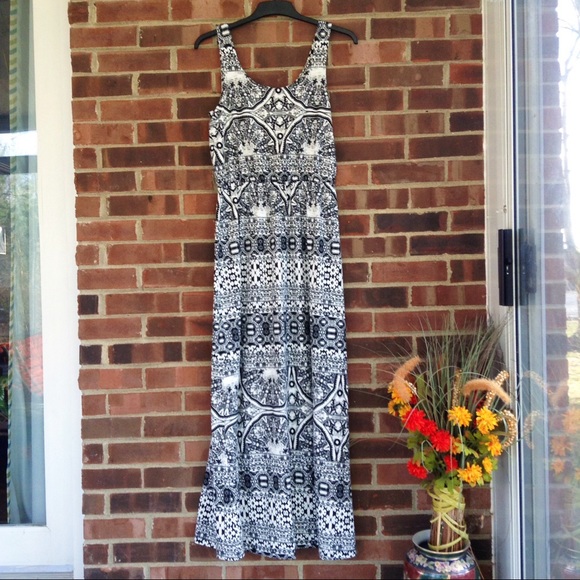 Sonoma Dresses & Skirts - NWT Sonoma black white maxi dress